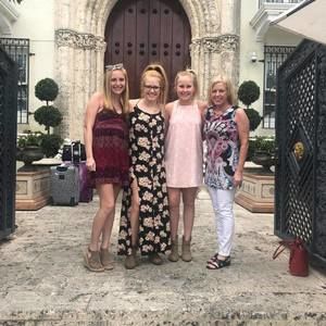 Meet your Posher, Allison